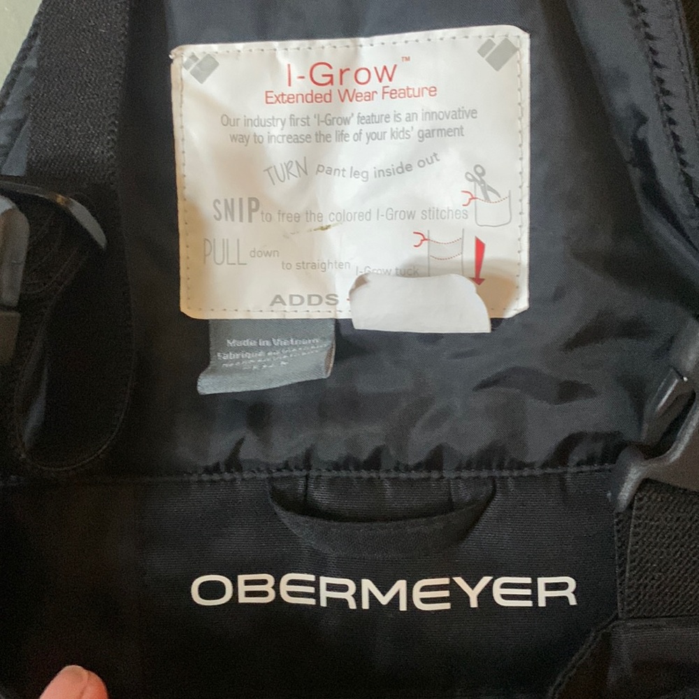 Obermeyer kids ski pants sized 7